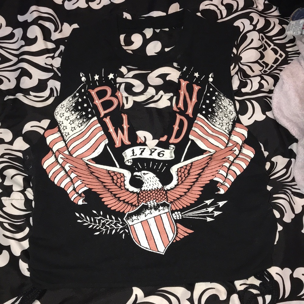 Black tank with back out